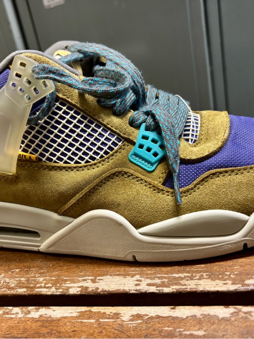 Jordan Men's Sneakers in Purple, Olive and Teal - Picture 4 of 6